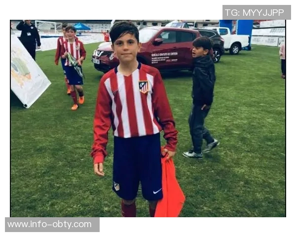 加纳乔创造历史成为首位代表两队欧冠进球的U21球员 加纳乔创造历史成为首位代表两队欧冠进球的U21球员