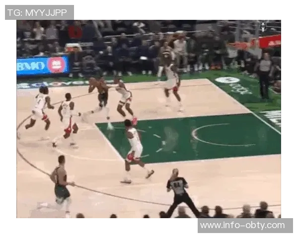 字母哥强调优秀球队应避免连败幸福于球队成功反弹赢得比赛 字母哥强调优秀球队应避免连败幸福于球队成功反弹赢得比赛